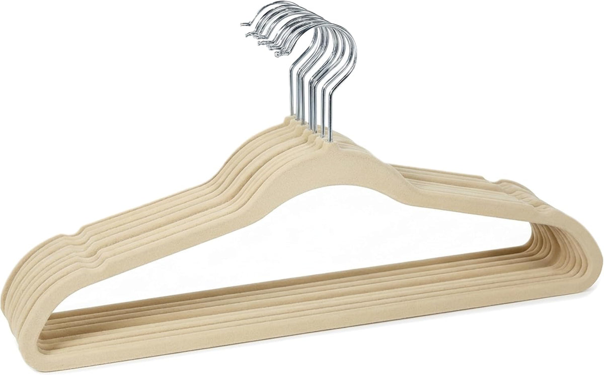 Simplify 10 Super Slim Velvet Huggable Hangers in Ivory